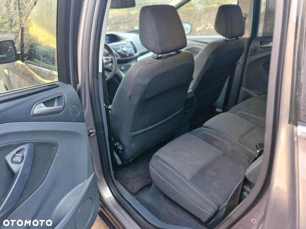 Ford C-MAX 2.0 TDCi Start-Stop-System Titanium - 14