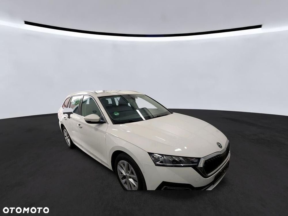 Skoda Octavia - 2