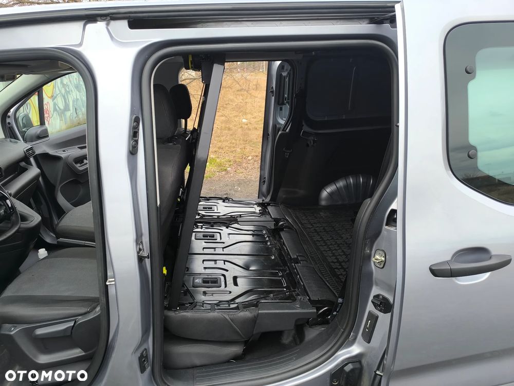 Opel Combo - 11
