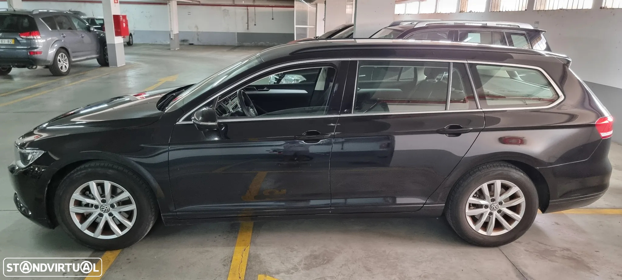VW Passat Variant 1.6 TDI Confortline - 4