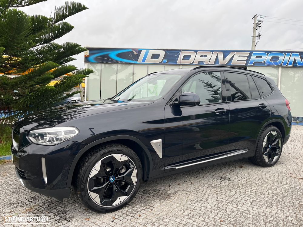 BMW iX3 Inspiring - 17