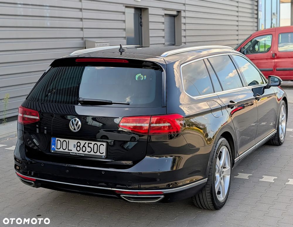 Volkswagen Passat 2.0 TDI Bi-Turbo BMT 4Mot Highline DSG - 2
