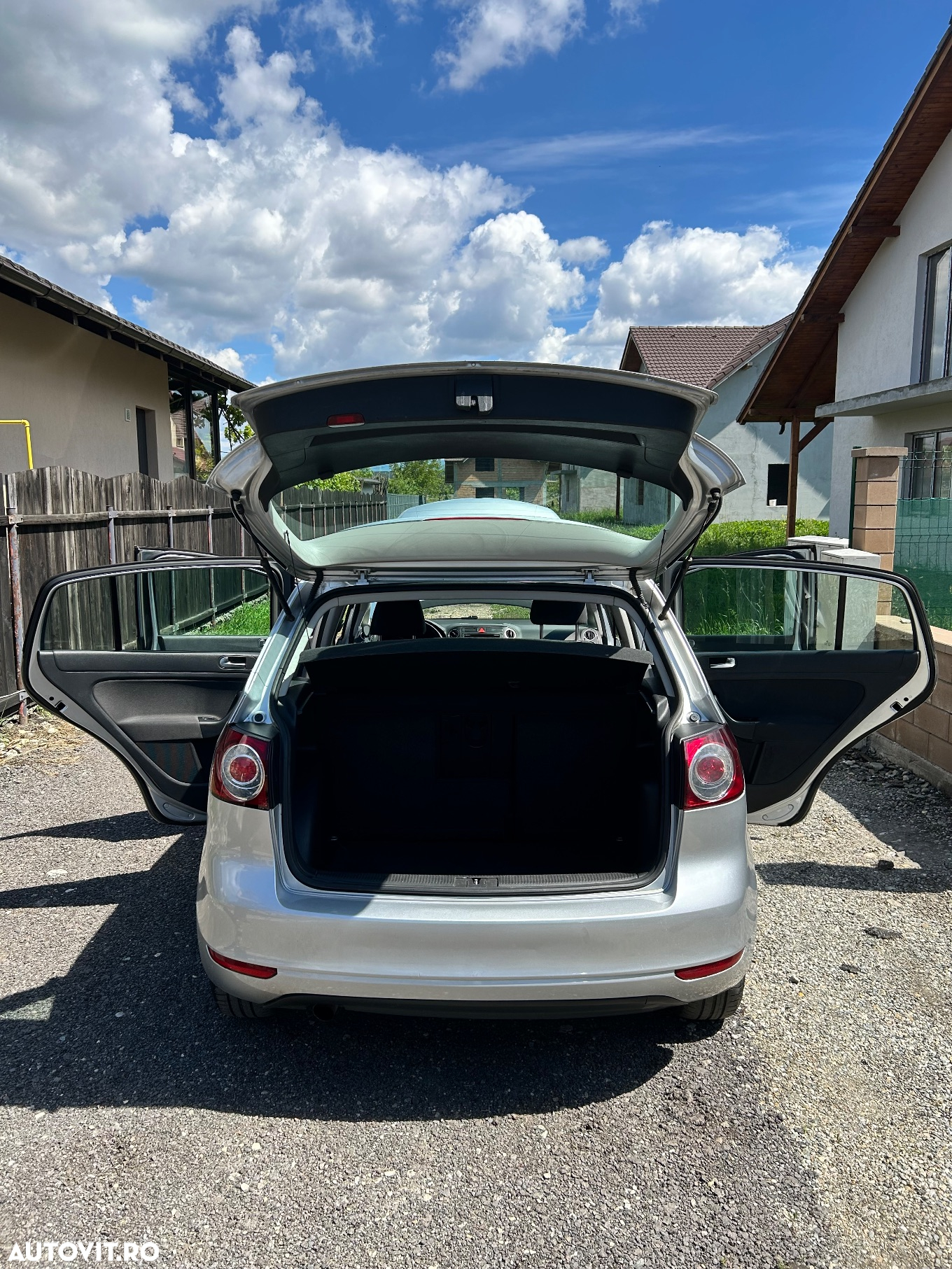 Volkswagen Golf Plus 1.6 TDI DPF BMT Comfortline - 5