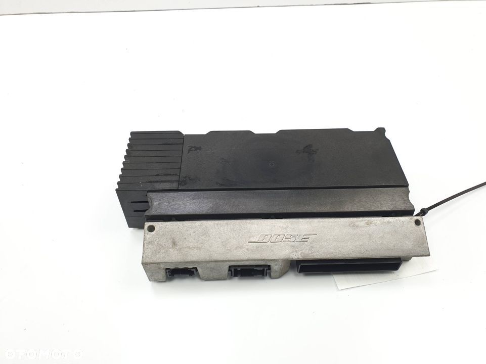 WZMACNIACZ AUDI S8 D3 4E0035223G - 1