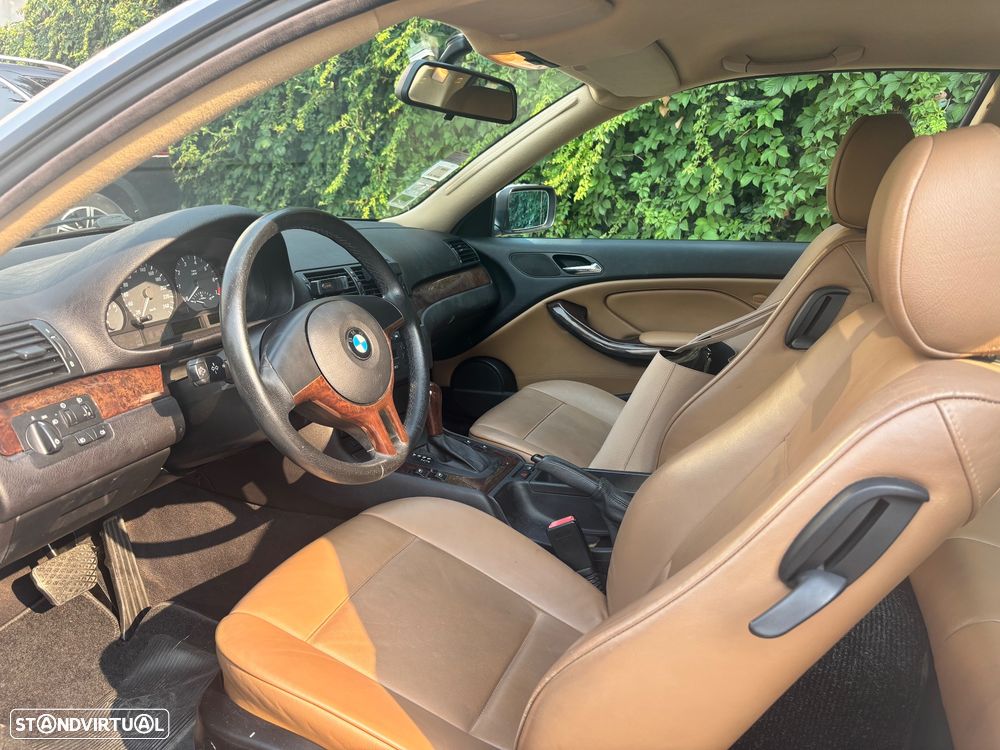 BMW 318 CiA - 8