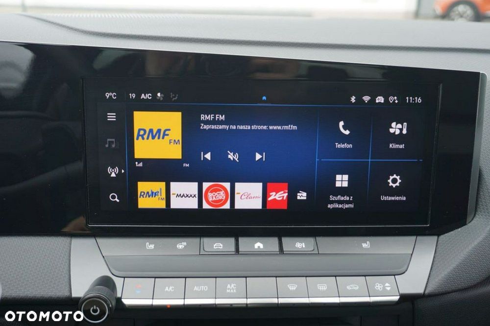 Opel Astra - 16