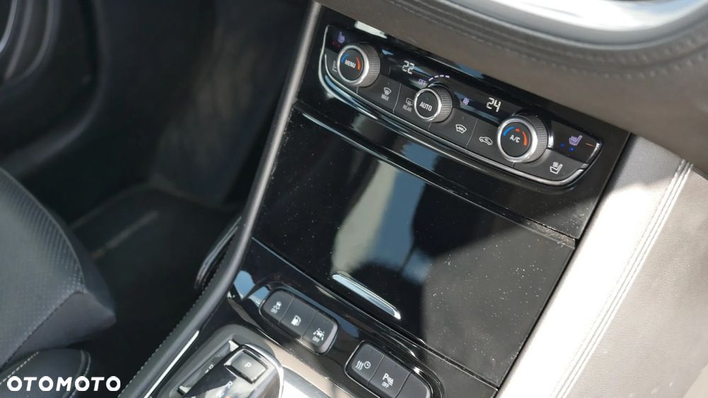 Opel Grandland X 1.6 T PHEV 4x4 Ultimate - 22