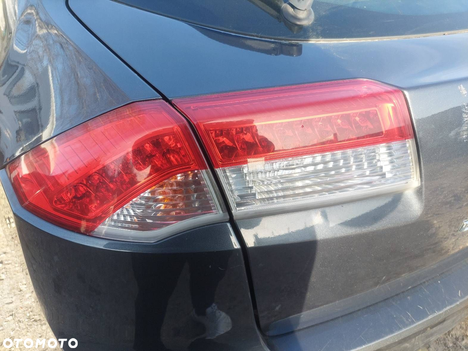 KOMPLETNY TYŁ KLAPA ZDERZAK LAMPA RENAULT LAGUNA III TEB66 - 3
