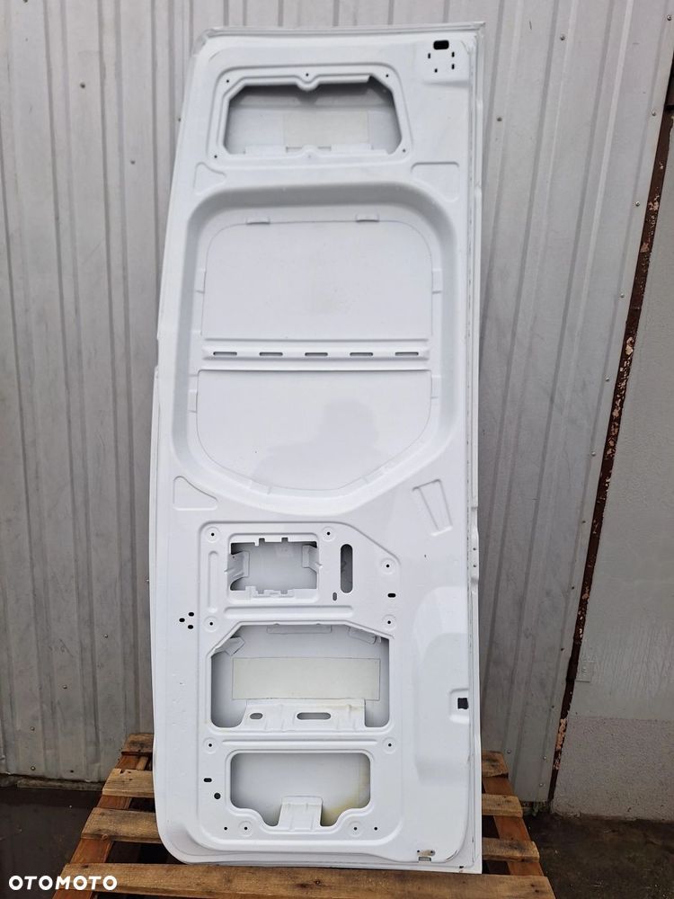 MERCEDES SPRINTER 907 910 18- DRZWI TYŁ TYLNE PRAWE MAX WYSOKIE A9107425100 - 9