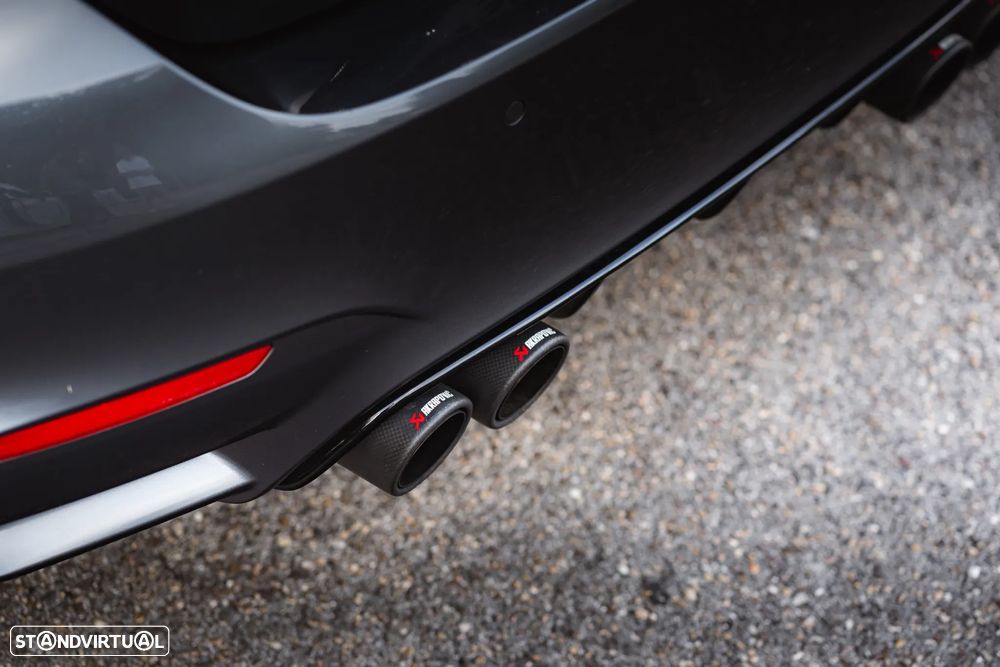 BMW M4 Coupe DKG - 10