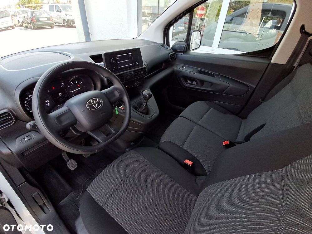 Toyota PROACE CITY - 15