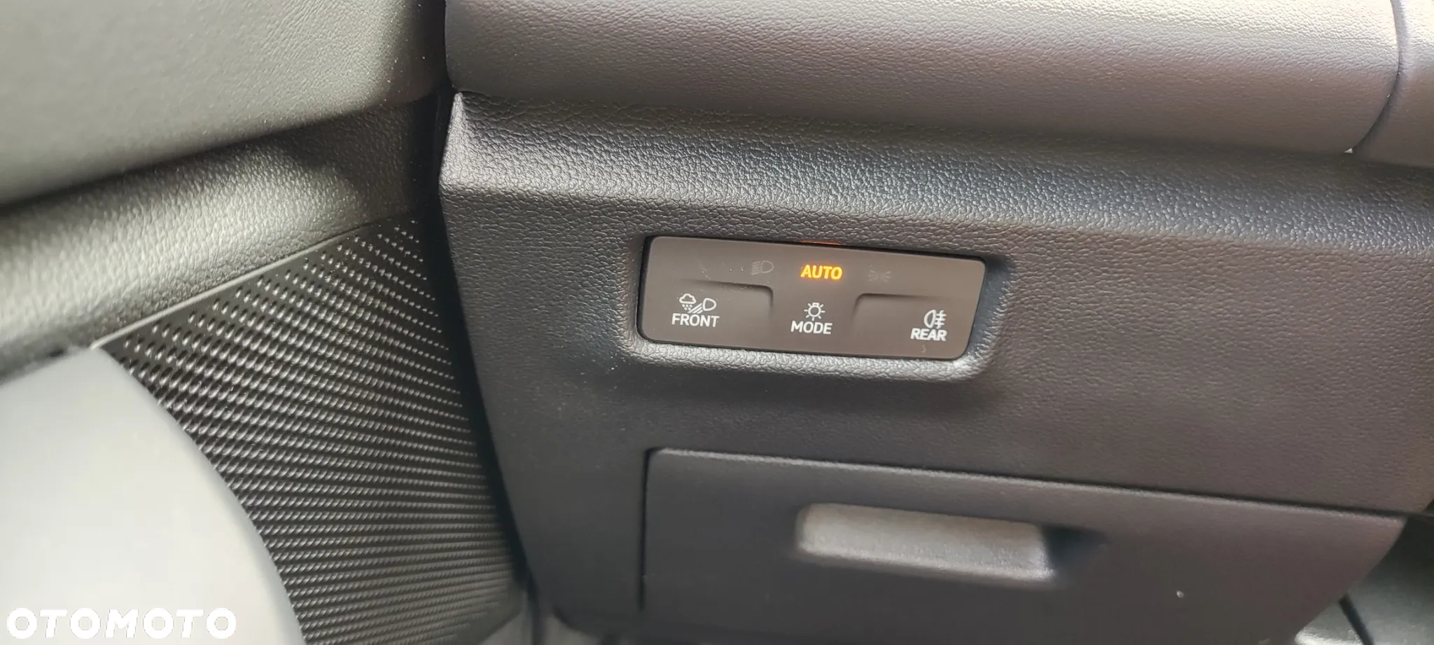 Volkswagen Tiguan - 14