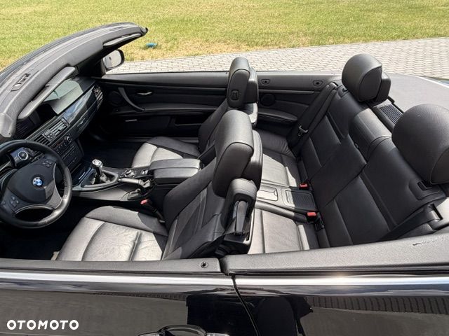BMW Seria 3 320d DPF - 13