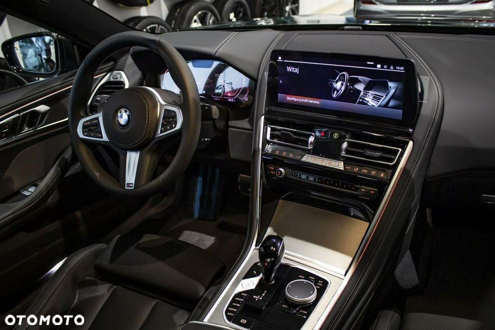 BMW Seria 8 - 17