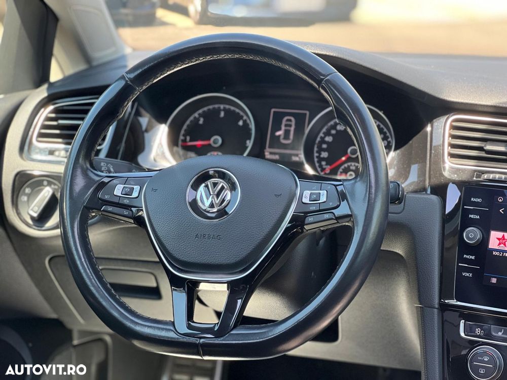 Volkswagen Golf 1.6 TDI DSG Highline - 14