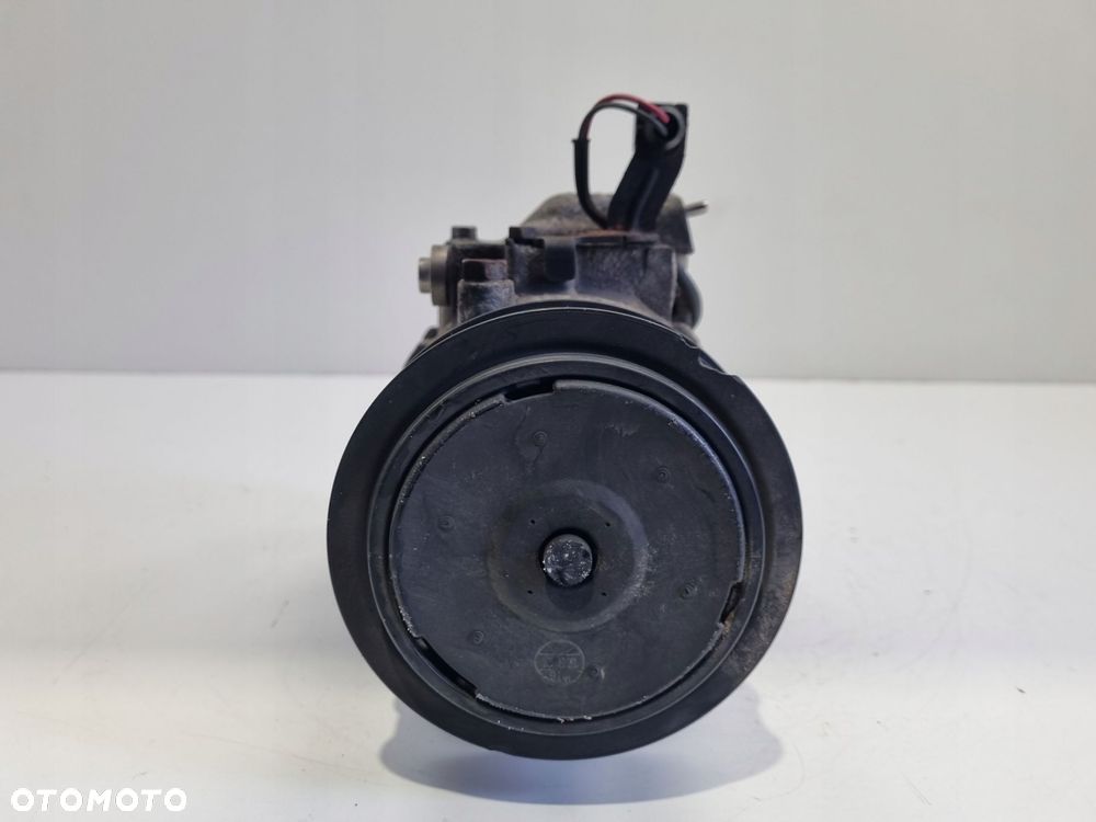 SPRĘŻARKA KLIMATYZACJI VW Fox 1.2 6V _ pompa 6Q0820808C - 6