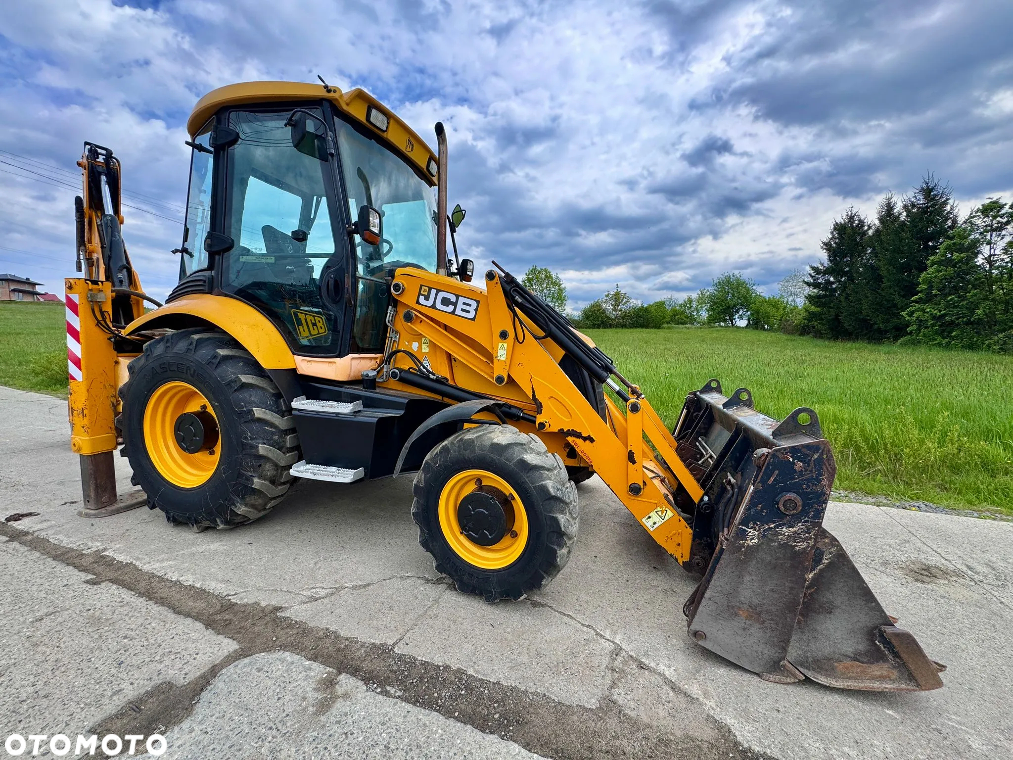 JCB 3CX* KOPARKO ŁADOWARKA JCB 3CX** FINANSOWANIE* ZAMIANA* SKUP* KOPARKO ŁADOWARKA JCB 3CX /// JCB 4CX/// CASE 580SR// CAT 428E// NEW HOLLAND B110/ - 4