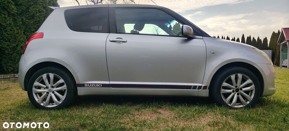 Suzuki Swift 1.3 Sunlight Edition - 6