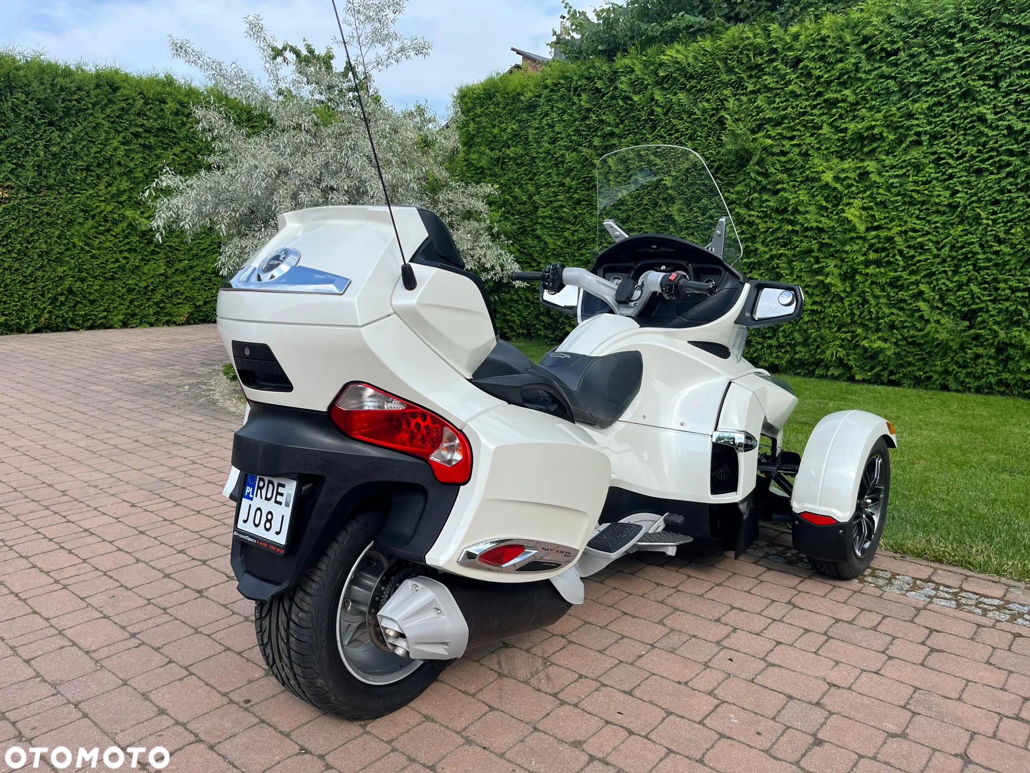 Can-Am Spyder - 4