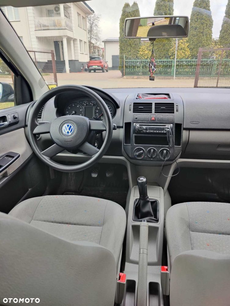 Volkswagen Polo - 7