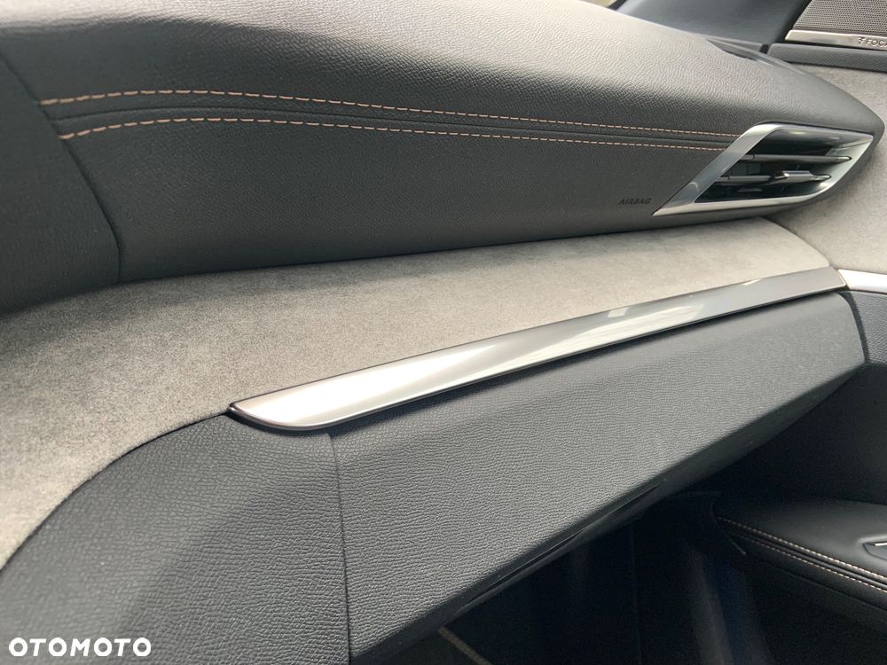 Peugeot 5008 1.5 BlueHDi GT S&S - 29