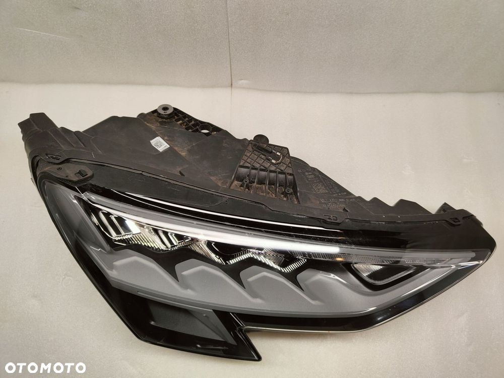 audi a3 8y full led lampa prawy przód 8y0941012 - 3