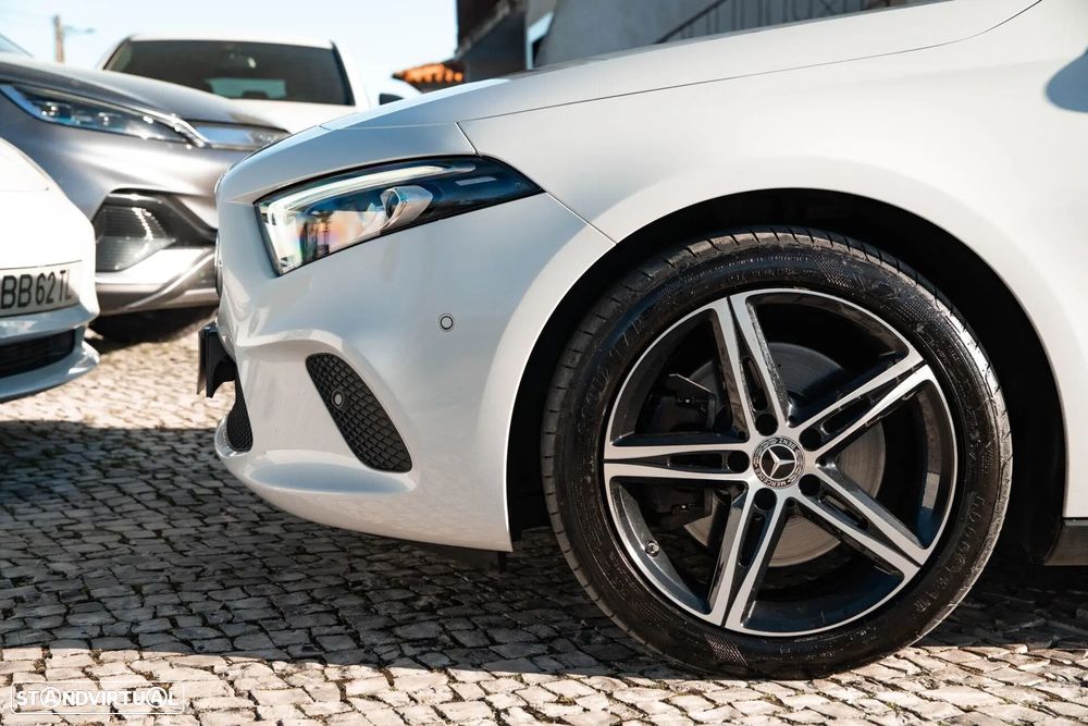 Mercedes-Benz A 250 Limousine e 8G-DCT Style - 8