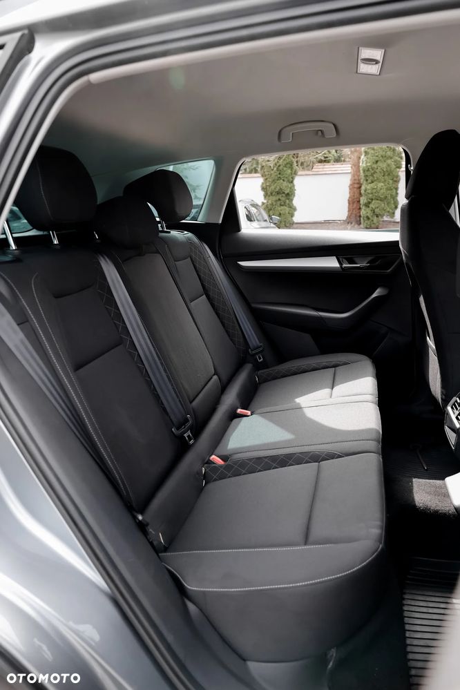 Skoda Karoq 2.0 TDI SCR 4x4 Ambition - 13