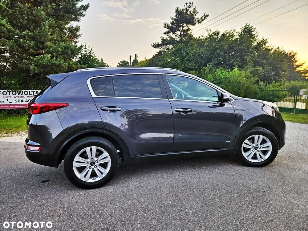 Kia Sportage 2.0 CRDI 4WD Automatik Dream-Team Edition - 8