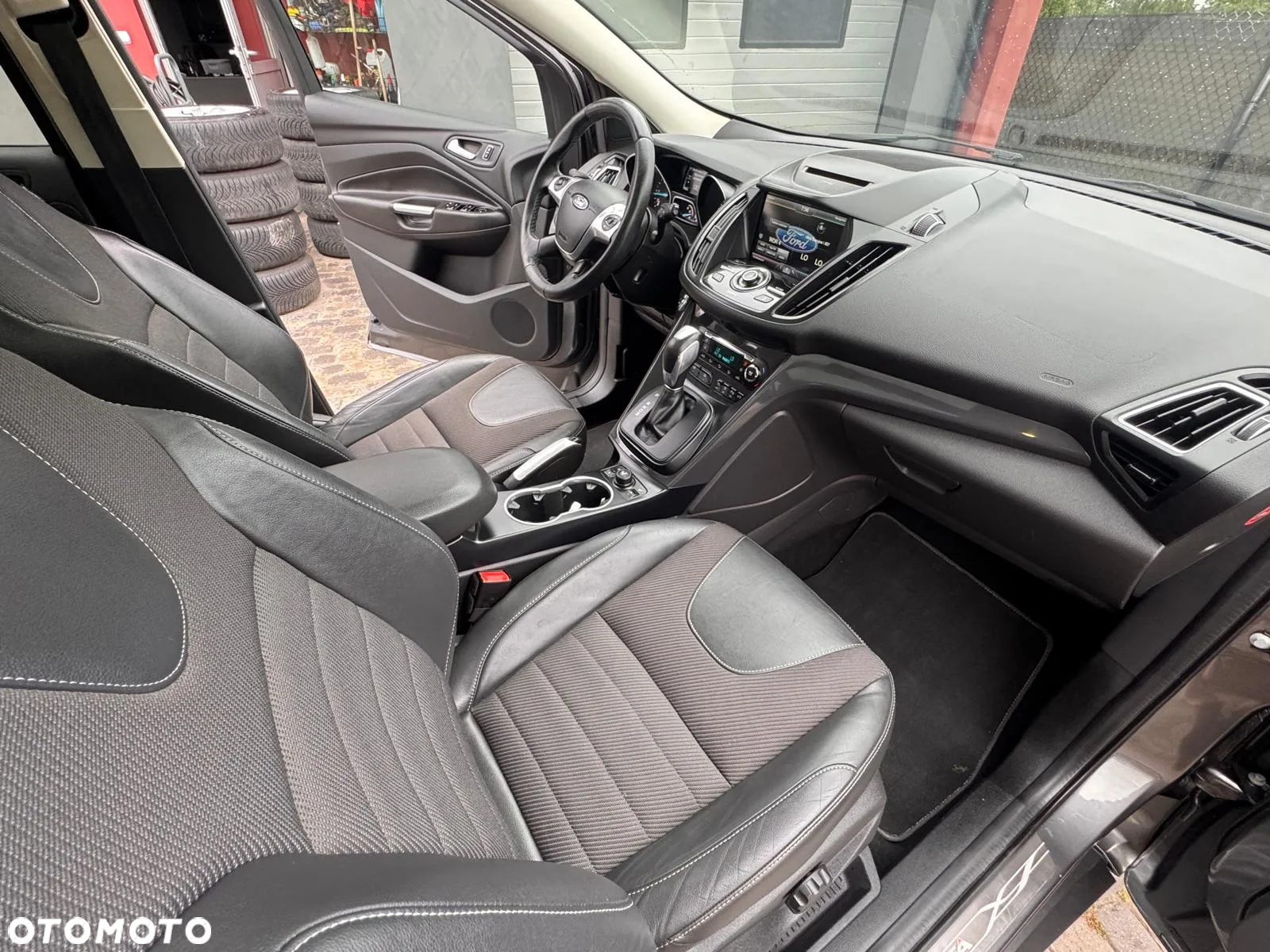 Ford Kuga 2.0 TDCi 4x4 Individual - 19