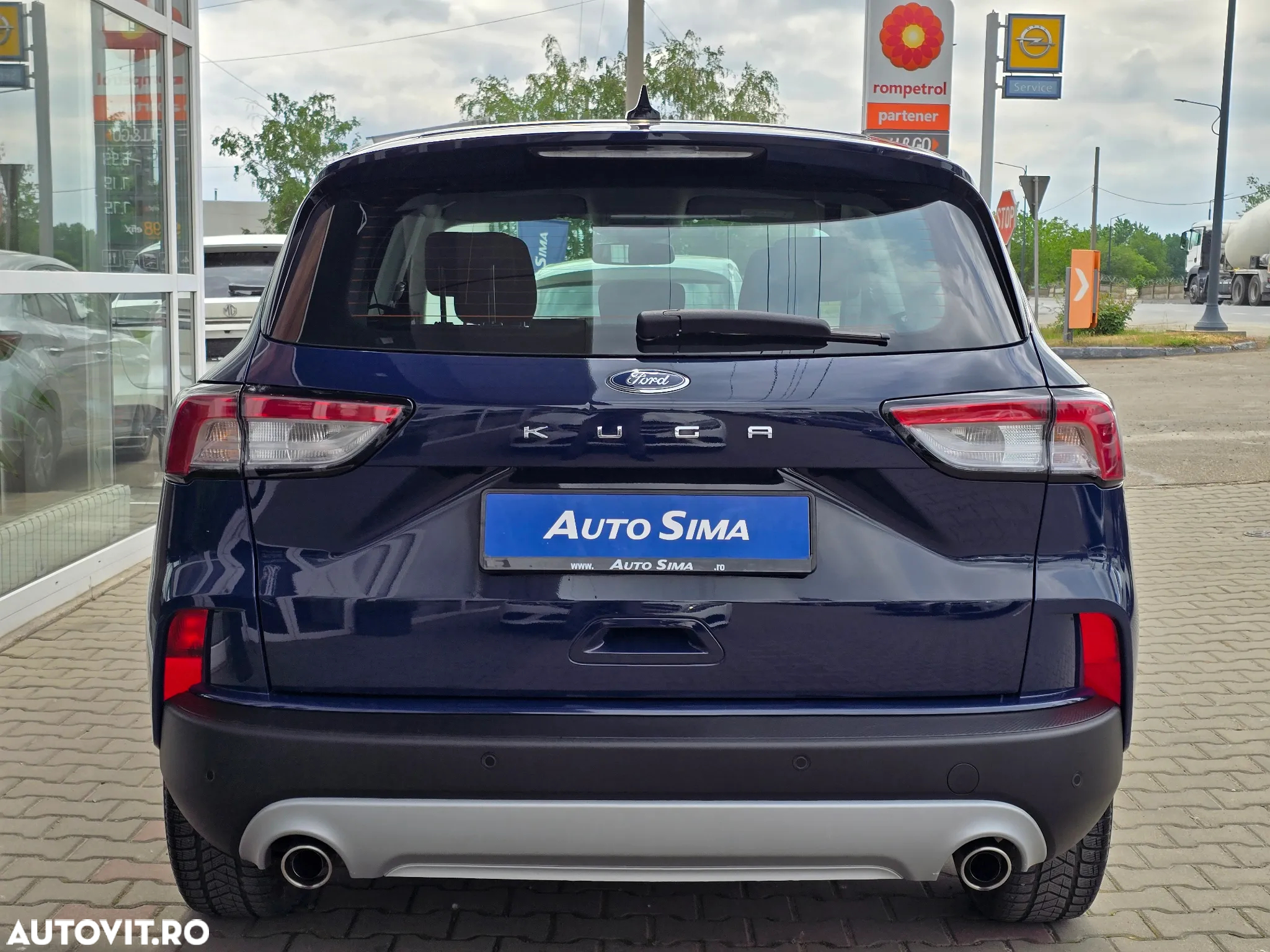 Ford Kuga 1.5 EcoBlue A8 FWD Titanium - 6