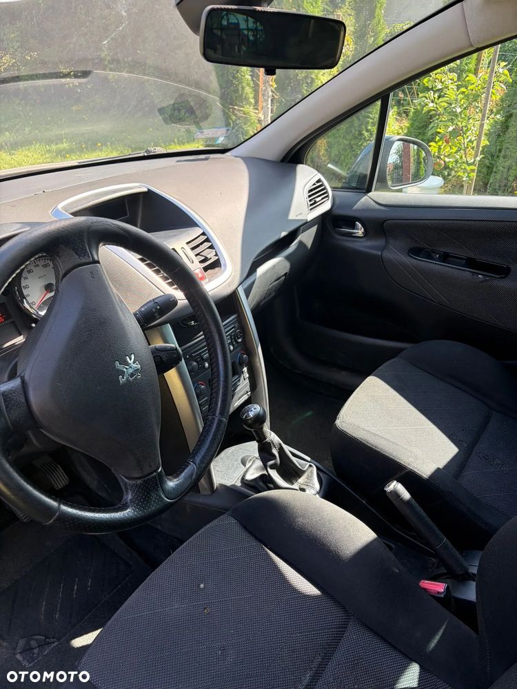 Peugeot 207 1.6 HDi - 7