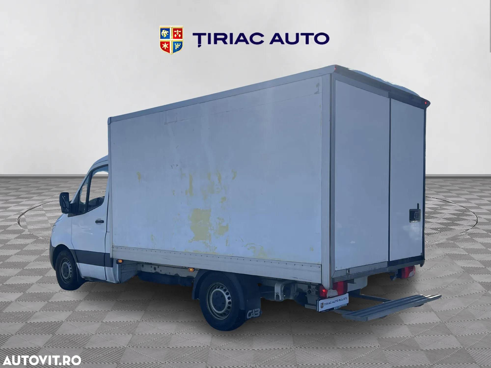 Mercedes-Benz Sprinter - 3