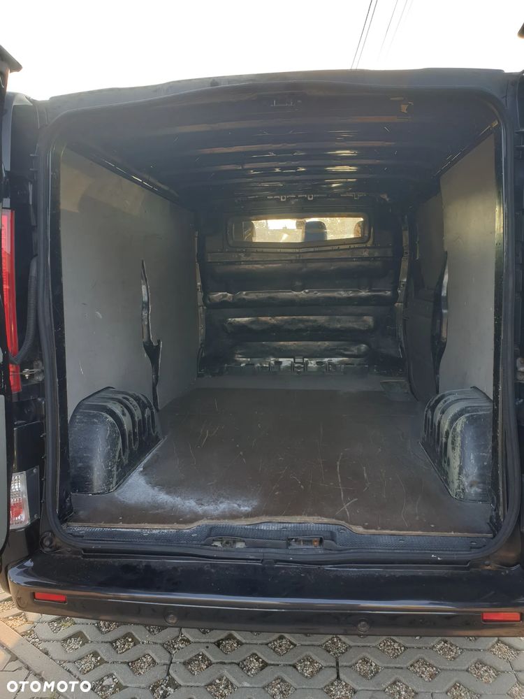 Opel vivaro - 5