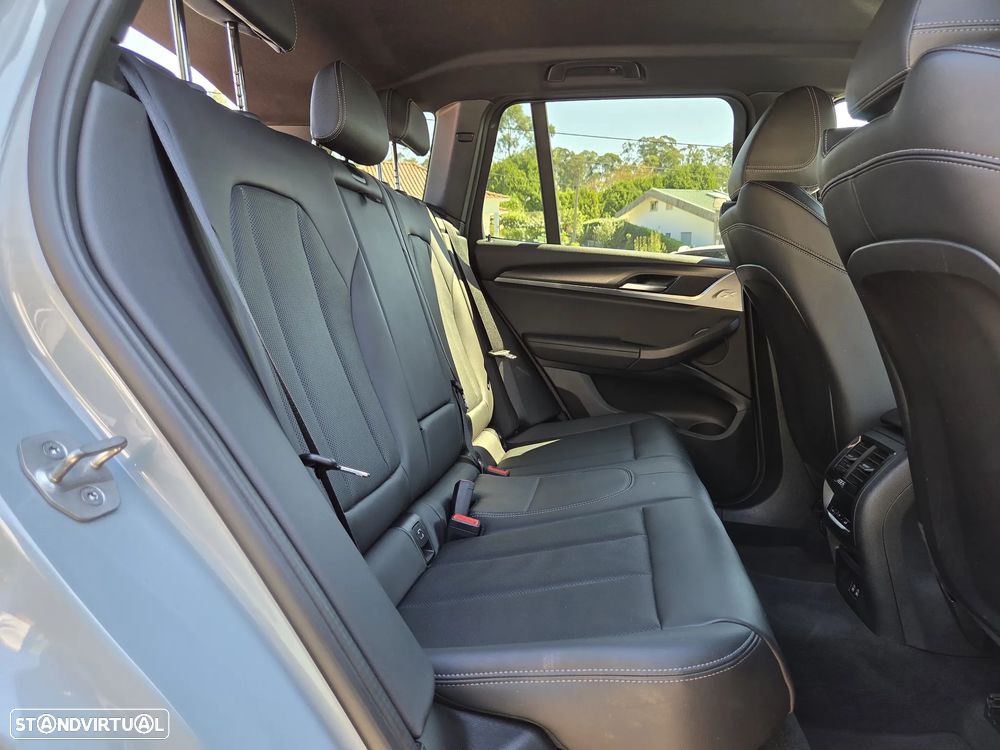 BMW X3 - 16