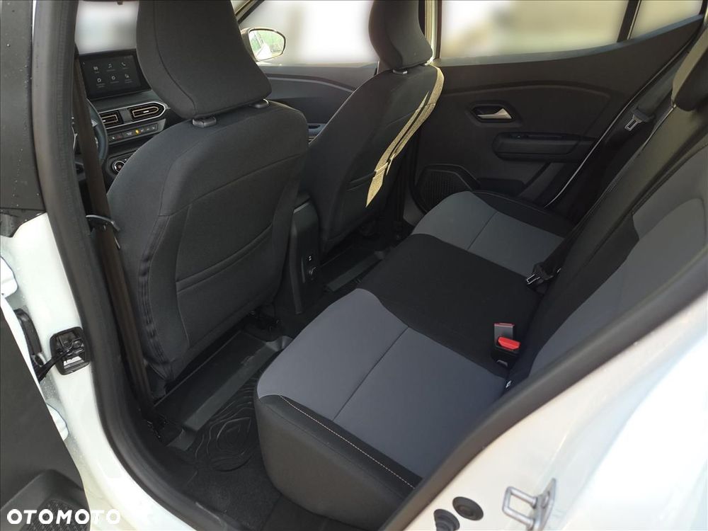 Dacia Sandero - 9