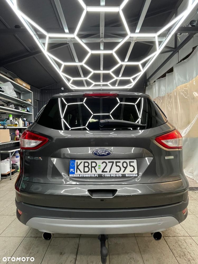 Ford Kuga 1.5 EcoBoost 2x4 Individual - 11