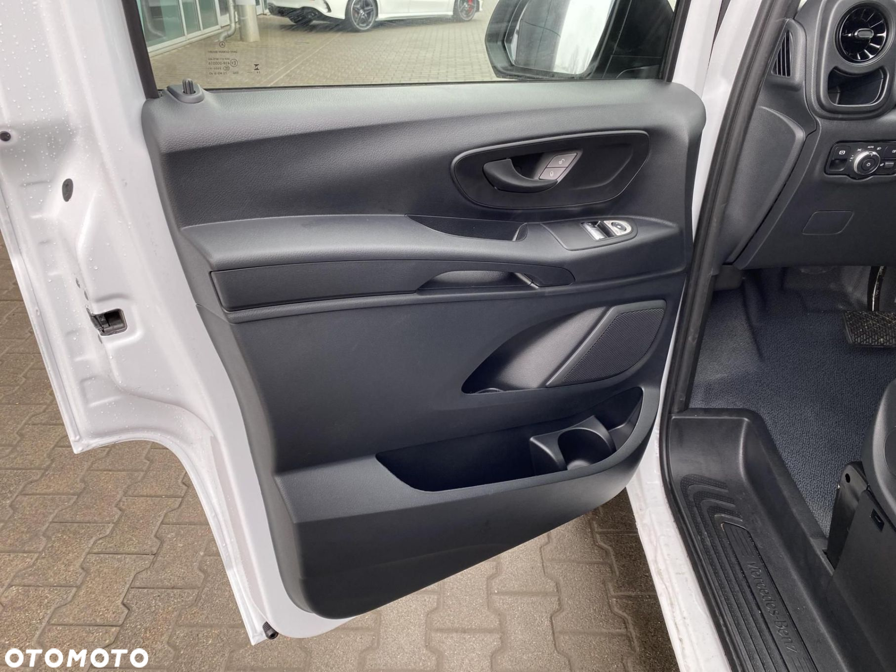 Mercedes-Benz Vito - 9