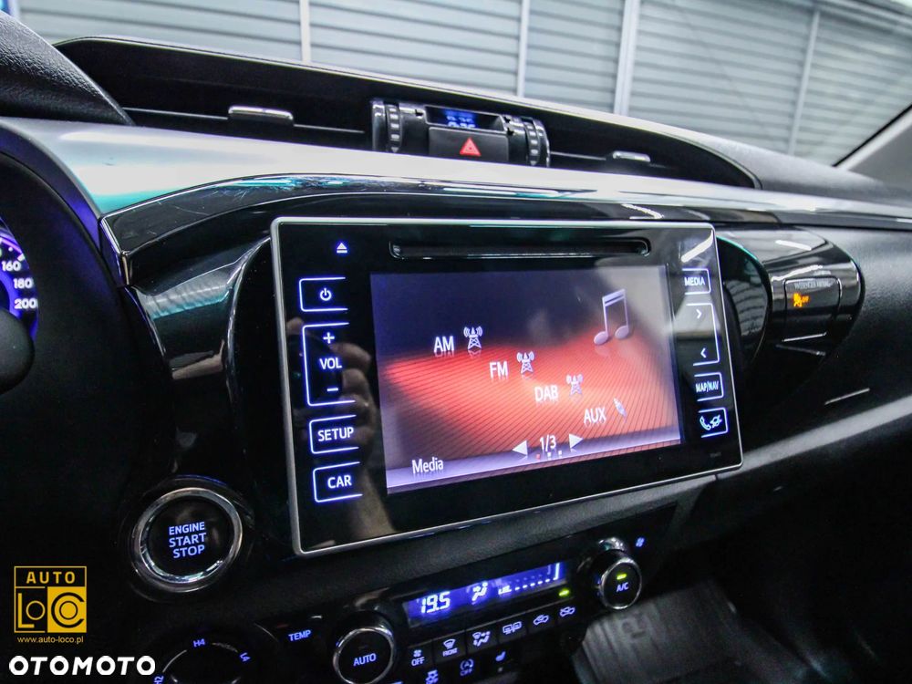 Toyota Hilux 2.4 D-4D Double Cab Selection 4x4 - 19