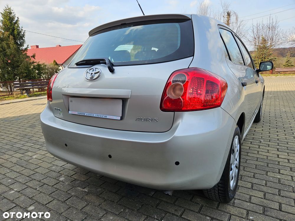 Toyota Auris 1.33 VVT-i Luna - 8