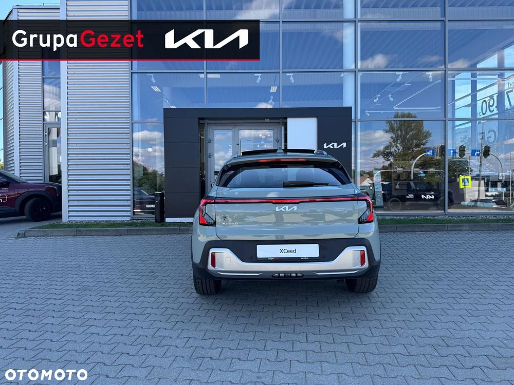 Kia XCeed - 8