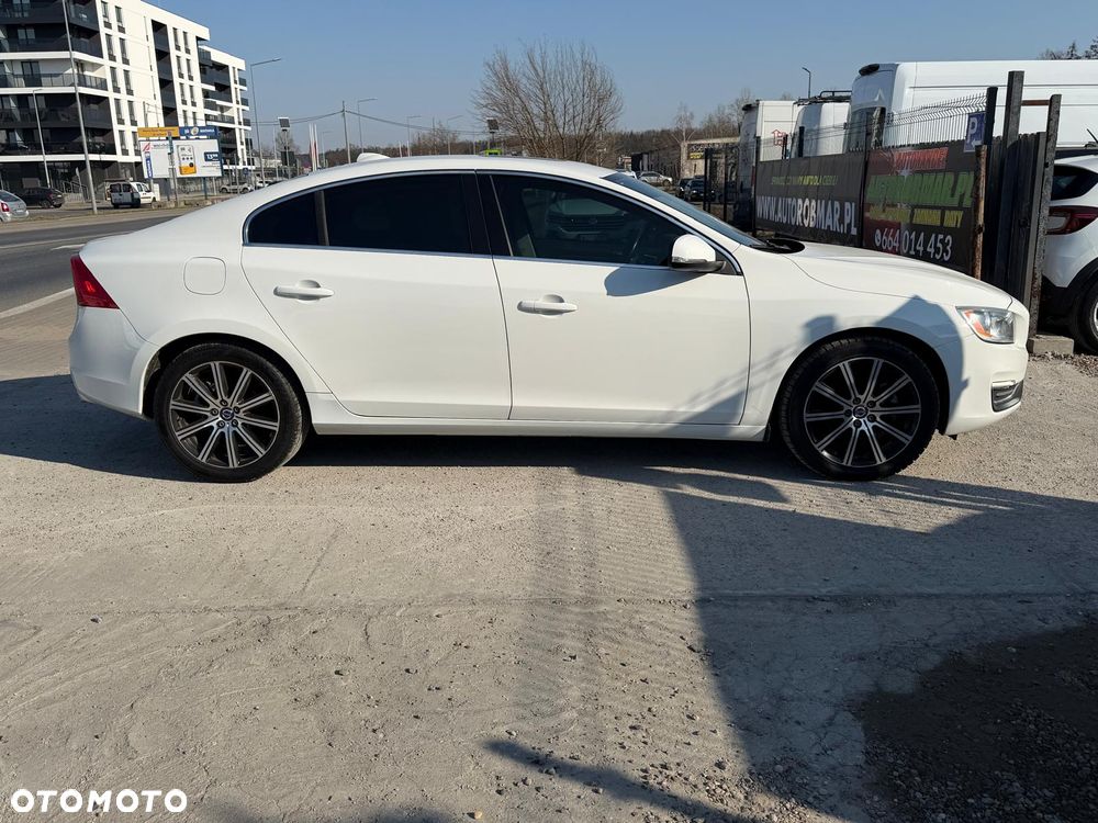 Volvo S60 T5 Drive-E Base - 6