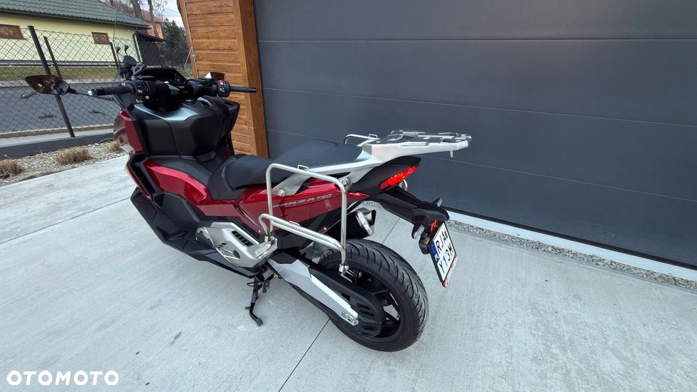 Honda NSS - 5