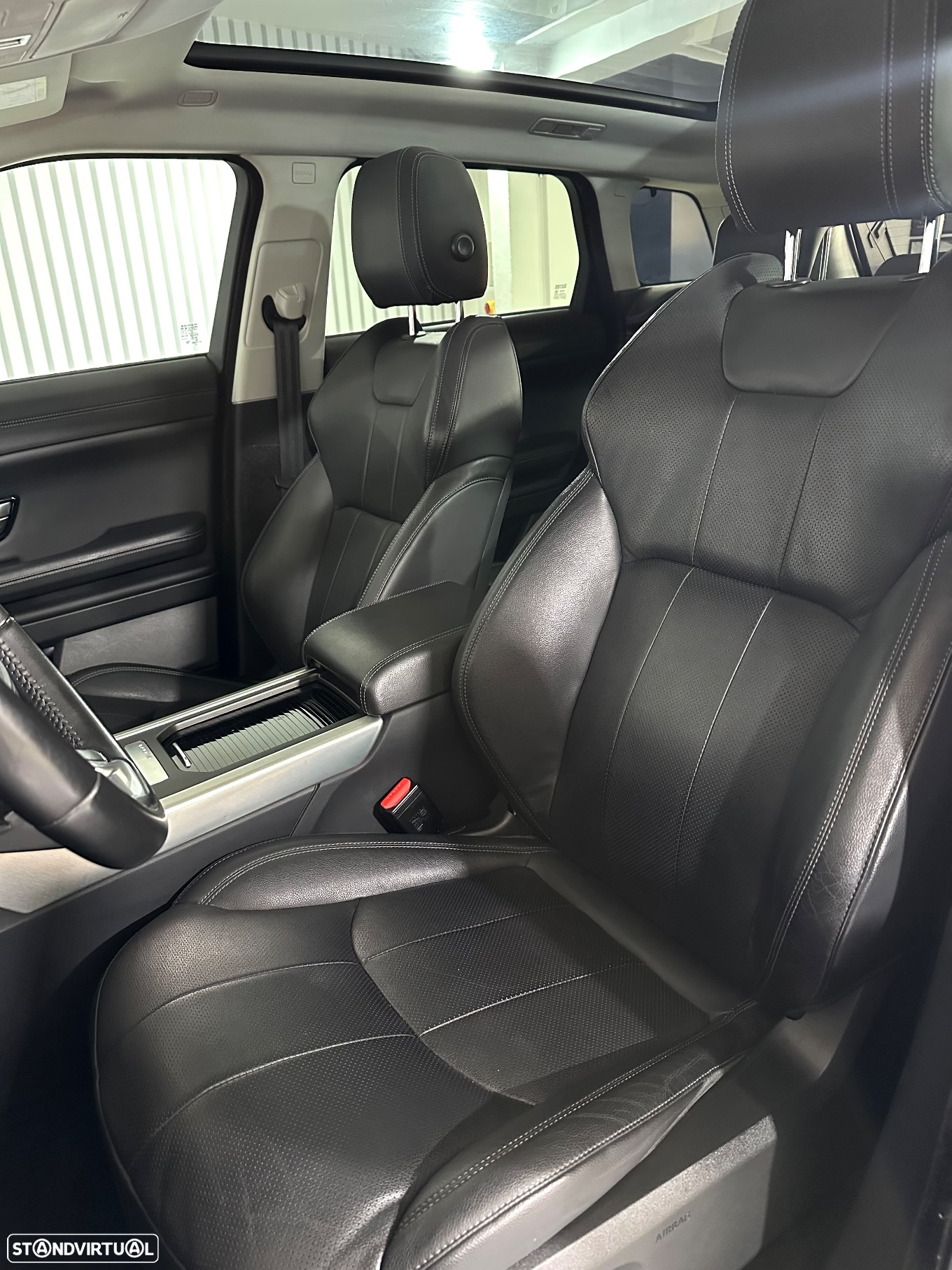 Land Rover Range Rover Evoque 2.0 eD4 SE Dynamic - 11