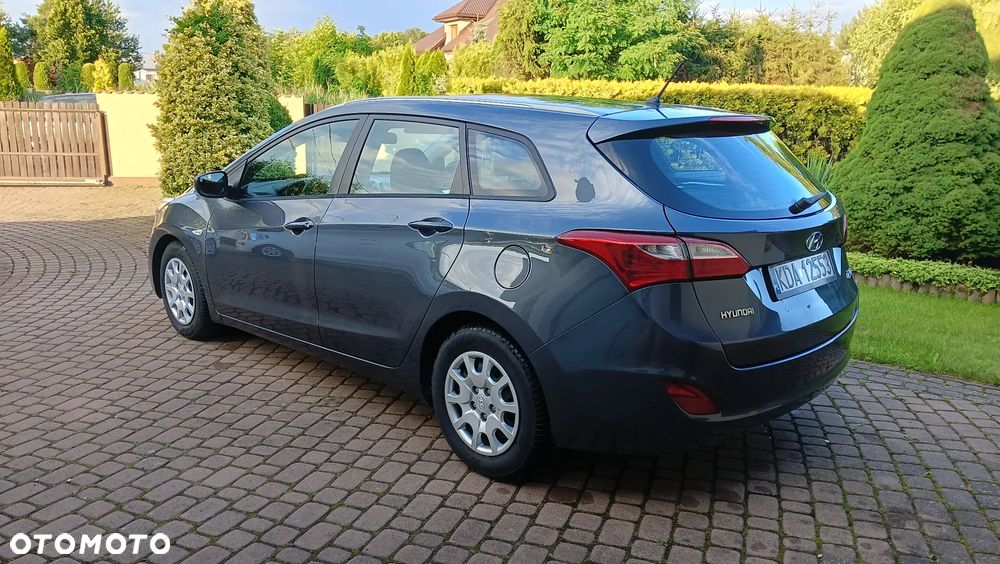 Hyundai i30 1.6 Comfort - 5