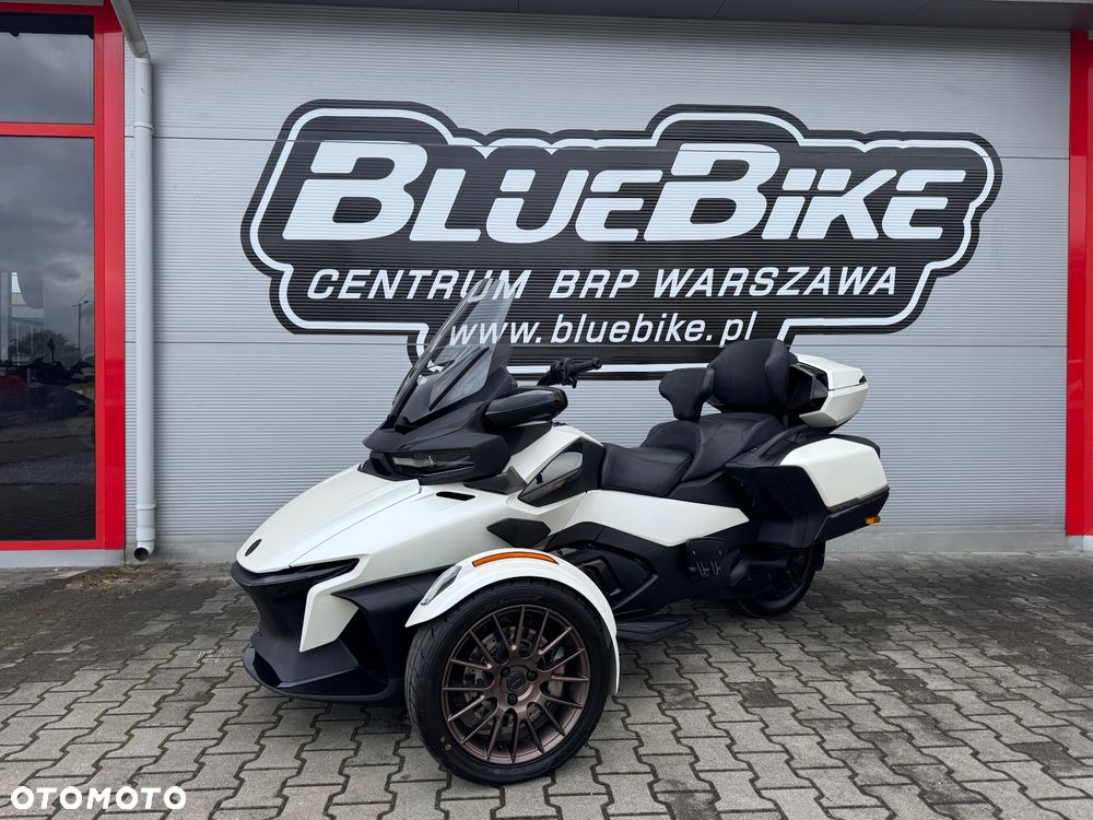 Can-Am Spyder - 2