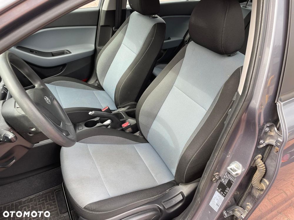 Hyundai i20 1.2 Classic Plus - 11