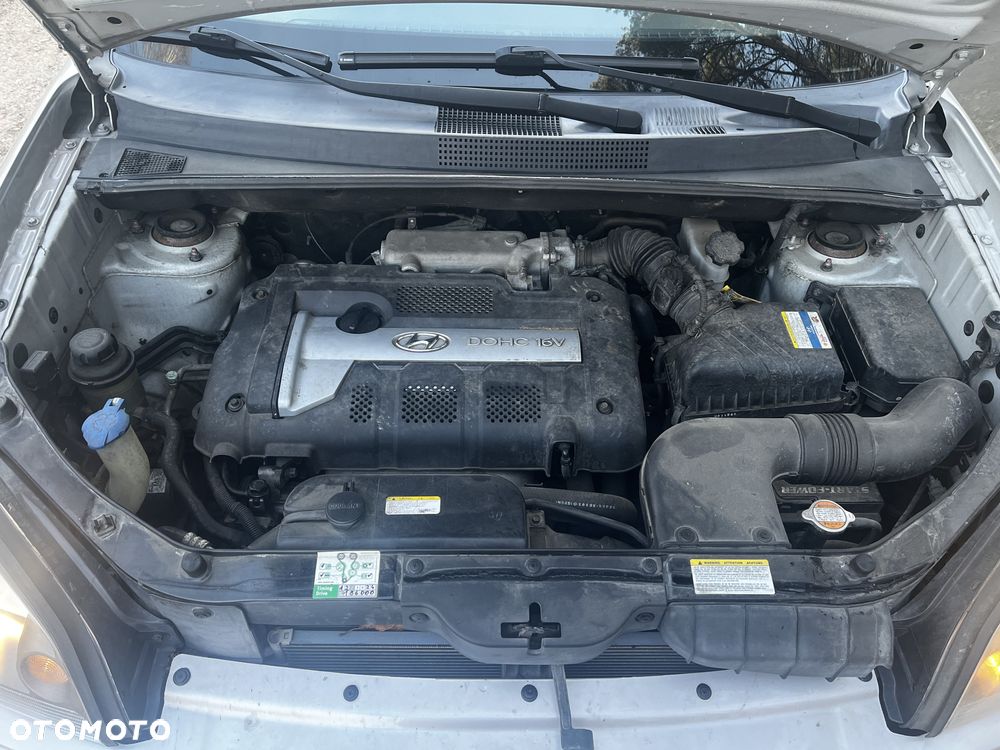 Hyundai Tucson 2.0 Comfort 2WD - 17