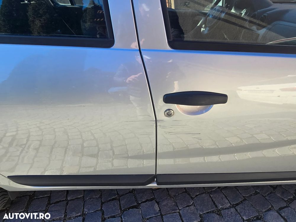 Dacia Sandero 1.2 16V Ambiance - 11