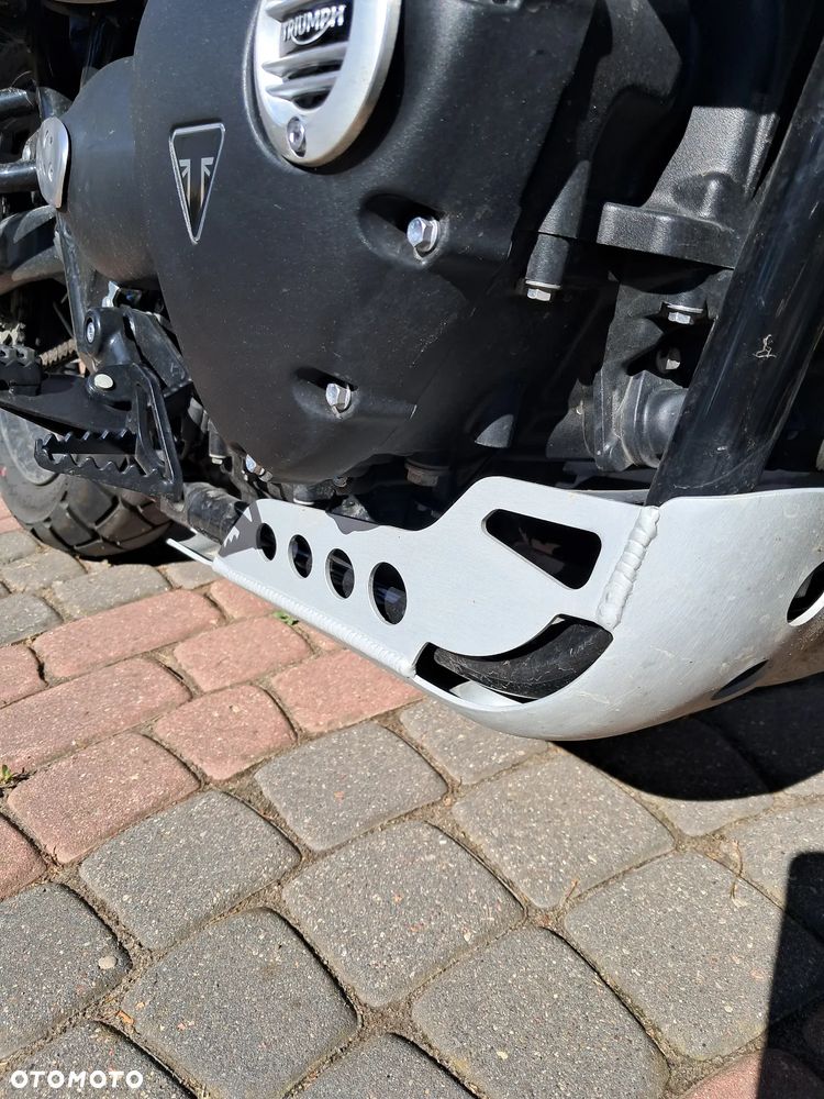 Triumph Scrambler - 7